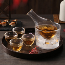 Load image into Gallery viewer, Japanese Sake Set (glass)